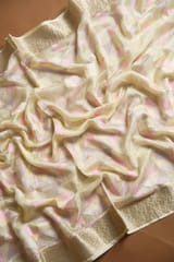 Zari close-up