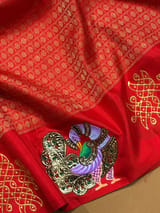 Zari close-up