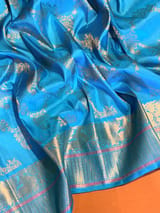 Detail 13