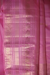 Detail 9