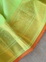 Detail 11