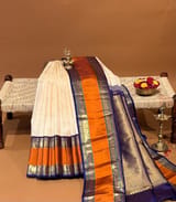 Border detail