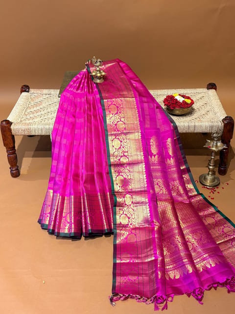 Rich Rani Pink Vintage Gadwal Checks Saree in Monotone Look
