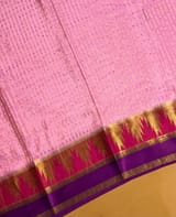 Detail 8