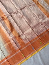 Detail 9