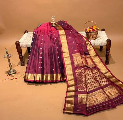 Maroon Pure Handloom Gadwal Kanchi Silk Saree in Monotone Look