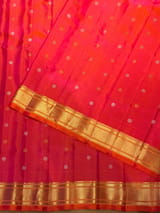 Detail 12