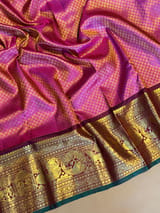 Detail 13