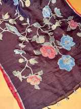 Border detail