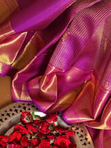 Detail 8