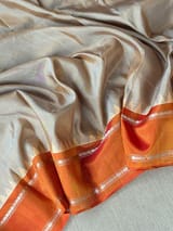 Detail 7