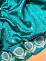Detail 8