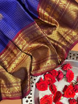 Detail 11