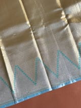 Detail 10