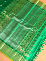 Detail 9