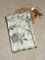 Border detail