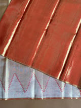 Detail 11
