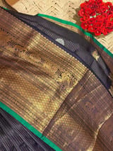 Detail 11