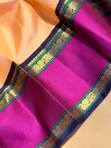 Detail 12