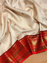 Detail 16