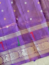 Detail 9