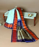 Border detail