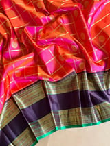 Detail 12