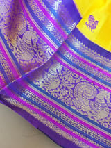 Detail 8