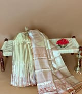 Border detail