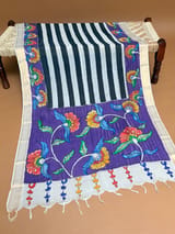 Border detail