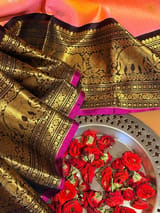 Detail 12