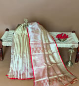 Border detail
