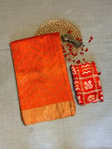 Border detail