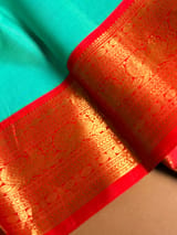 Detail 9