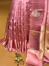 Zari close-up