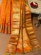 Detail 8