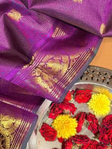 Detail 12