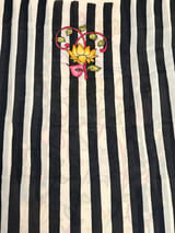 Border detail