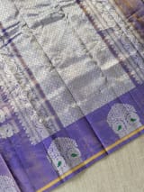 Detail 8
