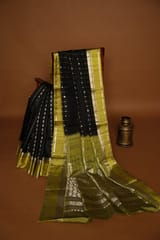 Border detail