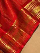 Detail 8