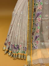 Border detail