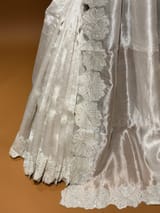 Detail 7