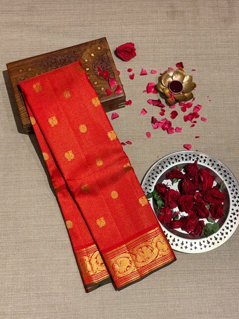 Tomato Red Vaira Oosi Checks Vintage Korvai Kanjeevaram Saree
