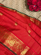 Detail 12