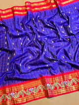Detail 9