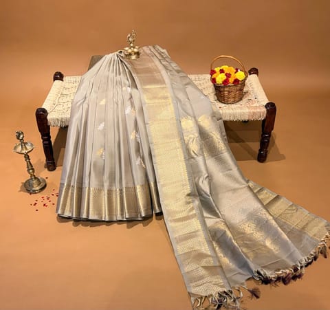 Earthy Tone Pure Handloom Gadwal Kanchi Silk Saree