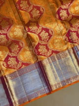 Detail 13