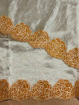 Detail 11