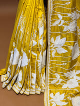 Border detail